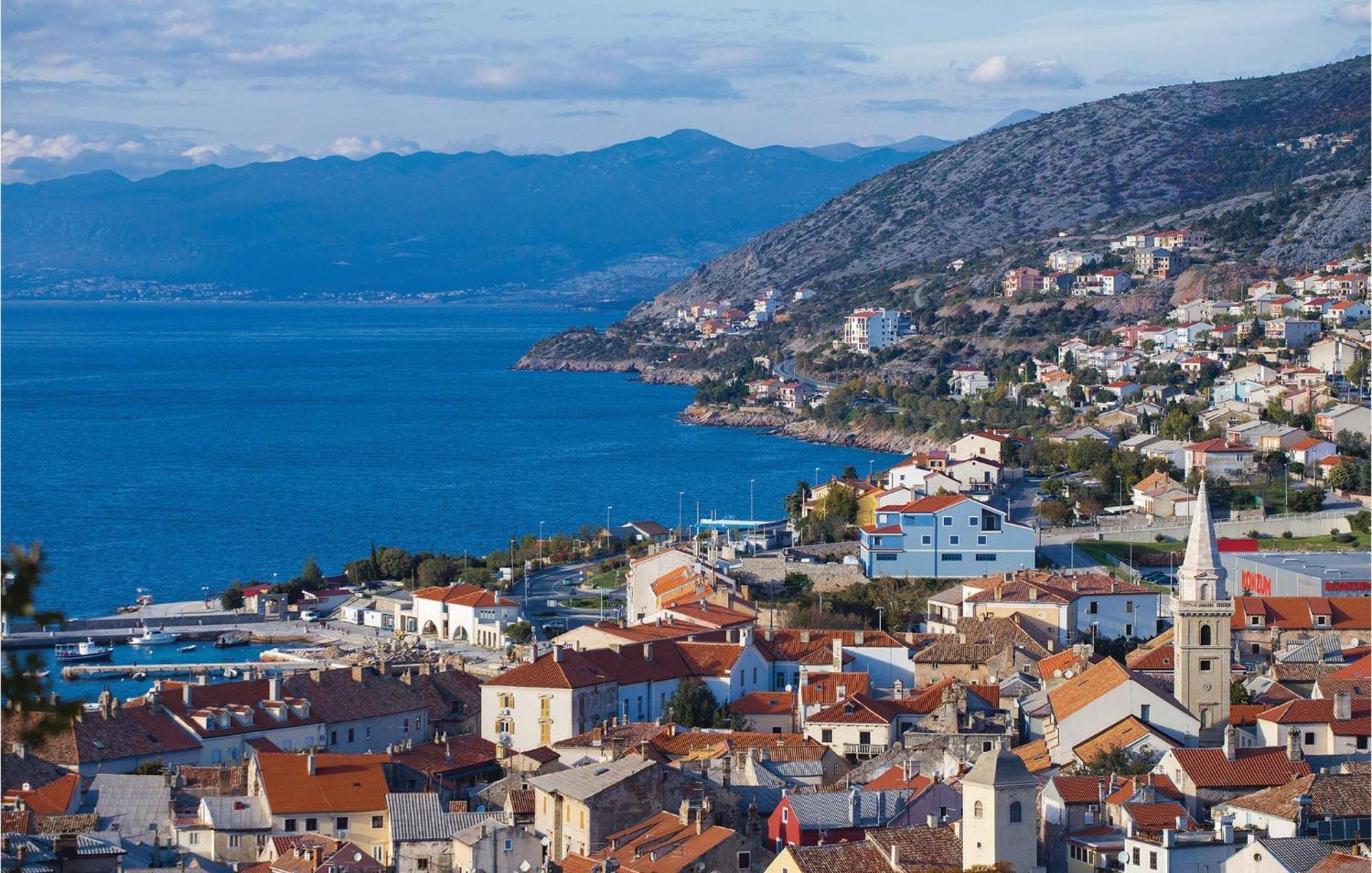 1 Bedroom Nice Apartment In Senj Senj  Luaran gambar